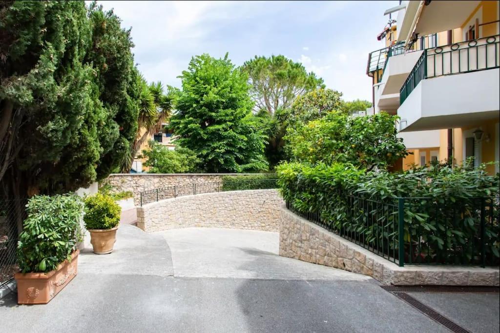 Saint Jean Cap Ferrat Grand Studio Avec Terrasse Exterior photo
